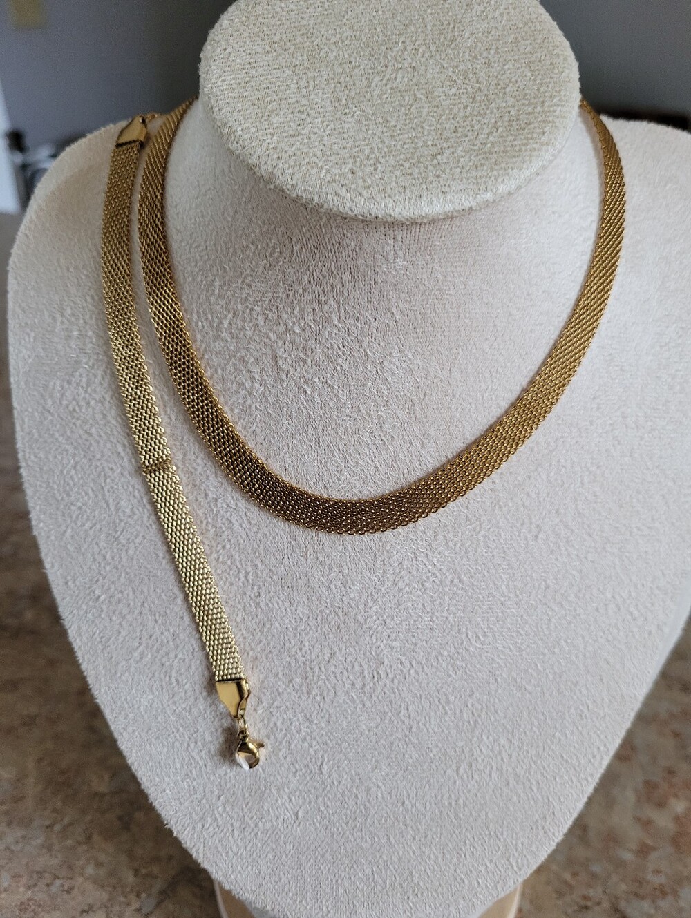 Gold Tone Mesh Chain Statement Necklace and Bracelet Set - Adjustable Clasp